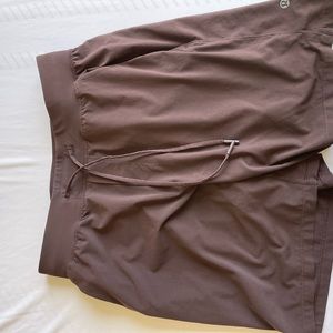 SIZE Medium Lululemon THE short. 7 inch inseam zipper pocket and shirt
